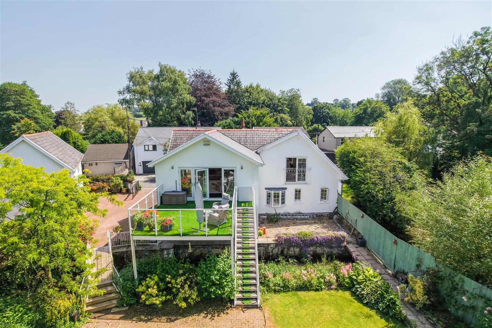 River Cottage, Piccadilly, Llanblethian, Vale Of Glamorgan, CF71 7JL